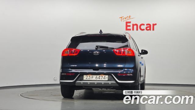Kia Niro из Кореи Encar
