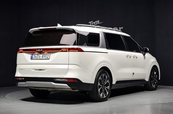Kia Carnival Gasoline 9-Seater Prestige — пробег 44 338 км — фото 2 из 5