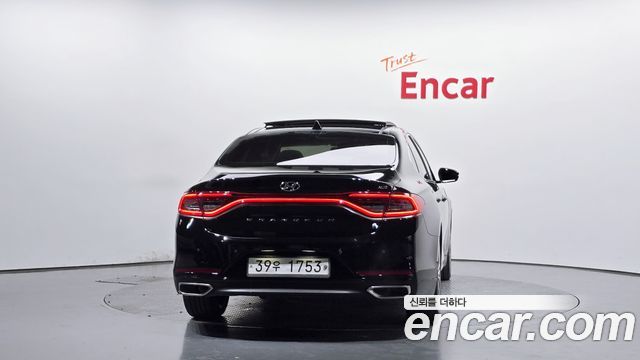 Hyundai Grandeur из Кореи Encar