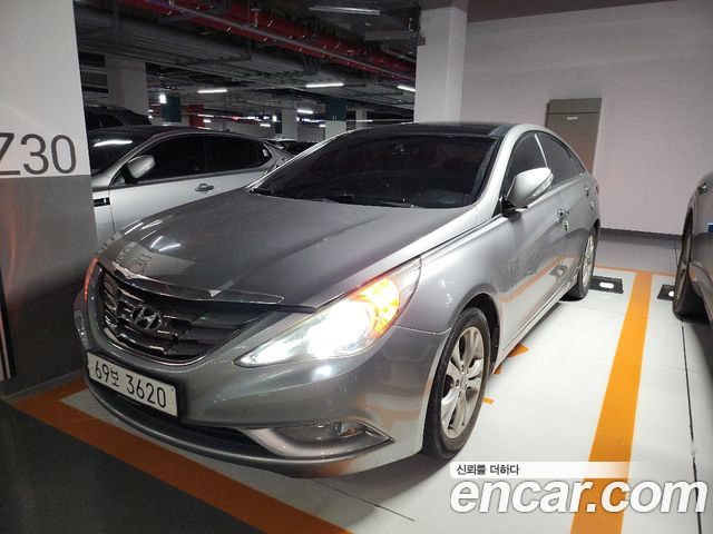 Hyundai Sonata Premier High-Deluxe — пробег 160 845 км — фото 4 из 5