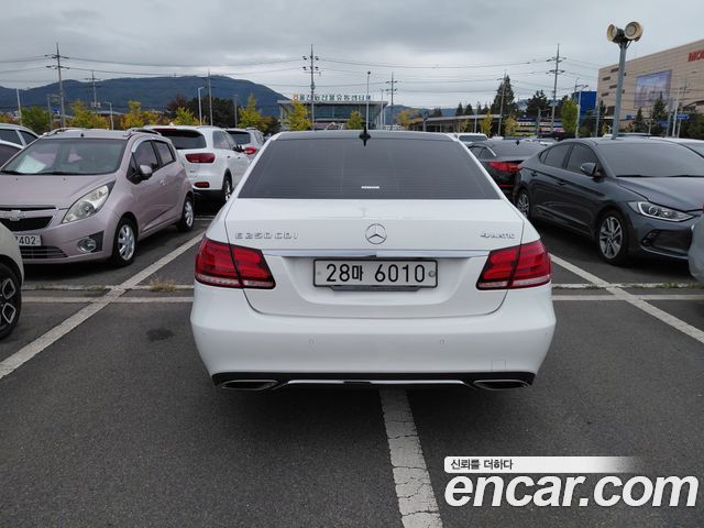 Mercedes-Benz E-Class E220 CDI Avantgarde — пробег 152 248 км — фото 4 из 5