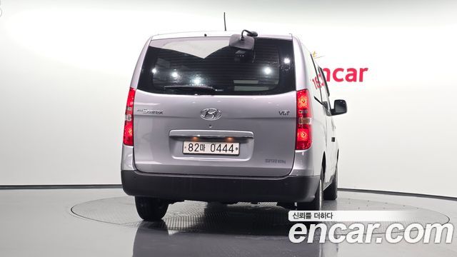Hyundai Starex Van 3-Seater Style — пробег 172 617 км — фото 4 из 5