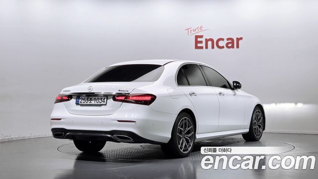Mercedes-Benz E-Class E220d 4MATIC AMG Line — пробег 100 177 км — фото 2 из 5