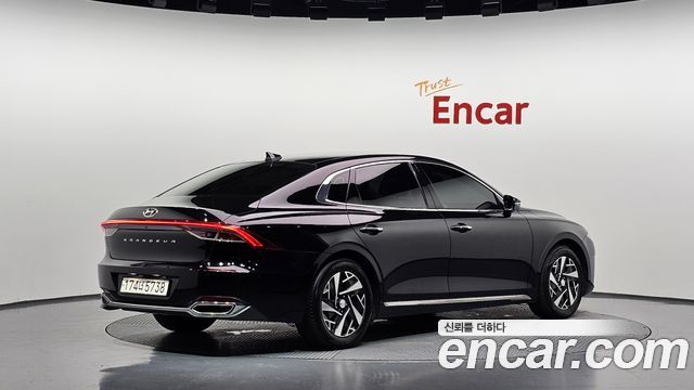 Hyundai Grandeur Premium — пробег 125 717 км — фото 2 из 5