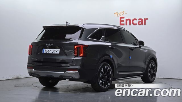 Kia Sorento Gasoline 2.5T 2WD Signature — пробег 5 035 км — фото 2 из 5