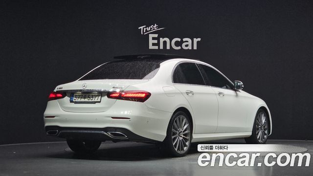 Mercedes-Benz E-Class из Кореи Encar