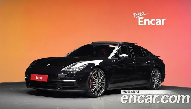 Porsche Panamera 3.0 AWD — пробег 131 730 км — фото 1 из 5