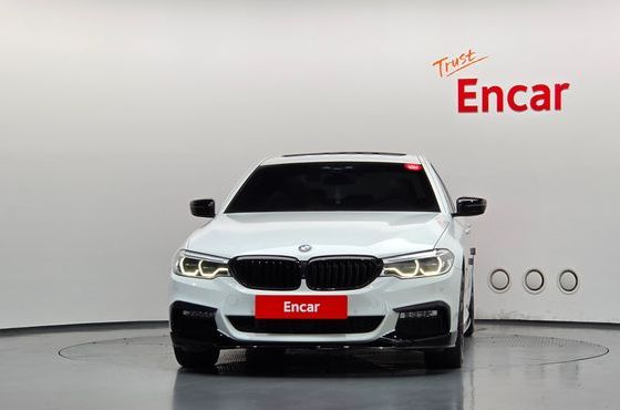 BMW 5-Series 530i xDrive M Sport Package Plus — пробег 101 054 км — фото 3 из 5
