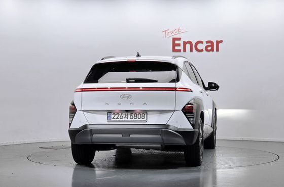 Hyundai Kona Inspiration — пробег 34 807 км — фото 4 из 5
