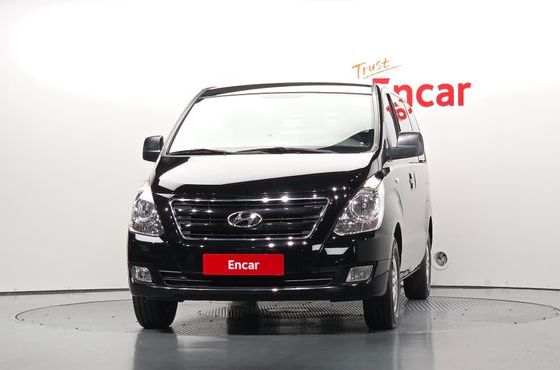 Hyundai Starex 3-Seater VAN Smart — пробег 194 936 км — фото 3 из 5