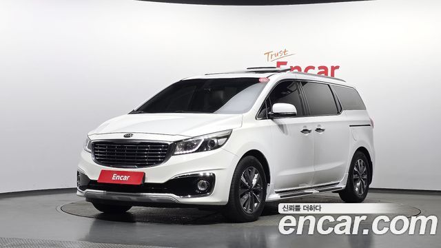 Kia Carnival 9-seater Luxury — пробег 186 642 км — фото 1 из 5
