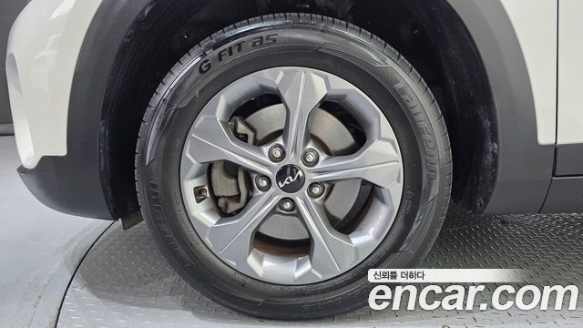 Kia Seltos Gasoline 1.6 Turbo 2WD Trendy — пробег 100 613 км — фото 5 из 5