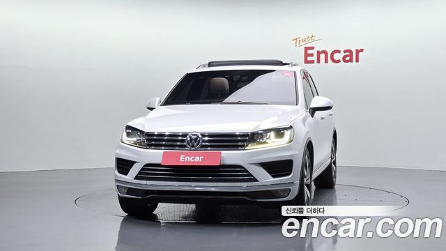 Volkswagen Touareg V6 3.0 TDI BMT Exclusive 7P5 — пробег 72 485 км — фото 3 из 5