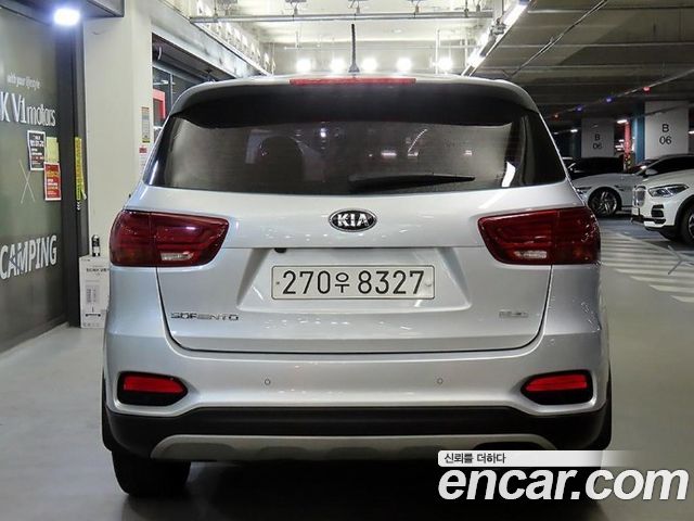 Kia Sorento Diesel 2.2 2WD Luxury — пробег 137 741 км — фото 5 из 5