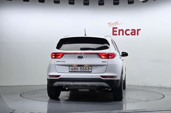 Kia Sportage Diesel 2.0 4WD Prestige — пробег 212 254 км — фото 4 из 5