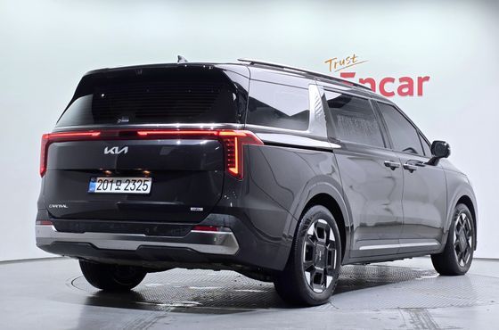Kia Carnival HEV 9seater Signature — пробег 27 461 км — фото 2 из 5
