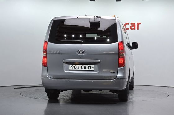 Hyundai Starex 5-Seater VAN Smart — пробег 130 343 км — фото 4 из 5