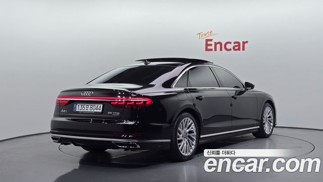 Audi A8 55 TFSI Quattro LWB — пробег 98 057 км — фото 2 из 5