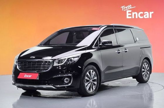 Kia Carnival 9-seater Luxury — пробег 102 876 км — фото 1 из 5