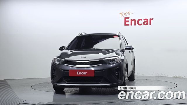 Kia Stonic из Кореи Encar