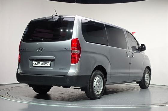 Hyundai Starex Van 3-Seater Style — пробег 271 274 км — фото 2 из 5