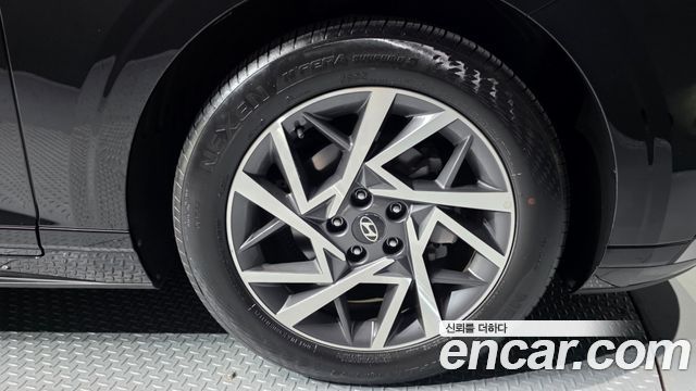 Hyundai Grandeur Premium — пробег 10 027 км — фото 5 из 5