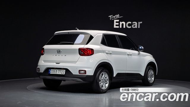 Hyundai Venue 1,6 Premium — пробег 26 915 км — фото 2 из 5