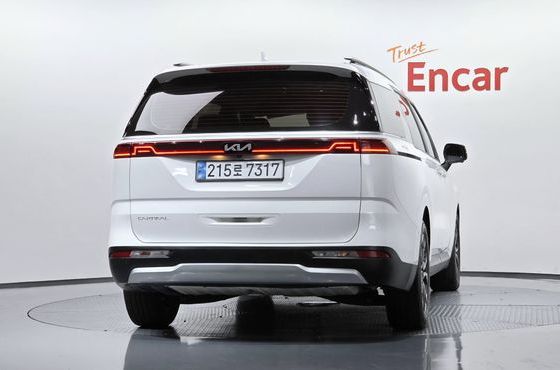 Kia Carnival Gasoline 9-Seater Prestige — пробег 41 353 км — фото 4 из 5