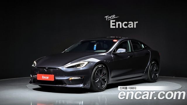 Tesla Model S Plaid — пробег 8 229 км — фото 1 из 5