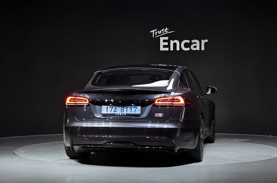 Tesla Model S Plaid — пробег 8 229 км — фото 4 из 5