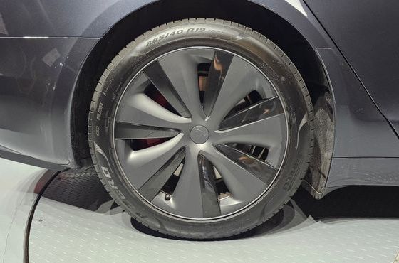 Tesla Model S Plaid — пробег 8 229 км — фото 5 из 5