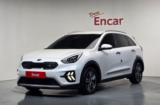 Kia Niro 1.6 HEV Prestige — пробег 99 686 км — фото 1 из 5