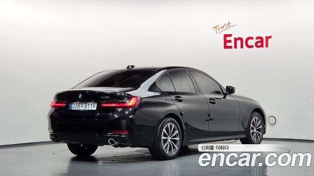 BMW 3-Series из Кореи Encar