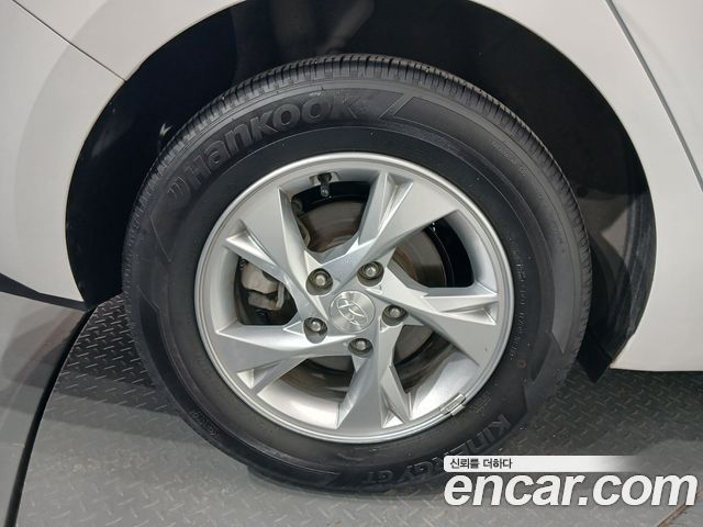 Hyundai AVANTE 1.6 Modern — пробег 69 250 км — фото 5 из 5