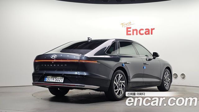 Hyundai Grandeur Premium — пробег 13 697 км — фото 2 из 5