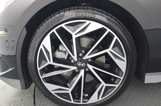 Hyundai Ioniq6 Long Range AWD Prestige — пробег 38 796 км — фото 5 из 5