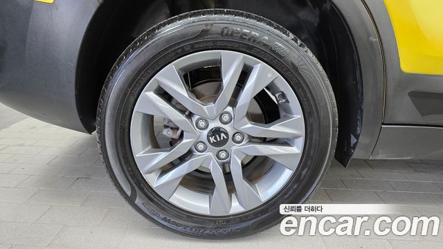 Kia Seltos из Кореи Encar