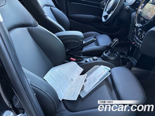 Mini Cooper из Кореи Encar