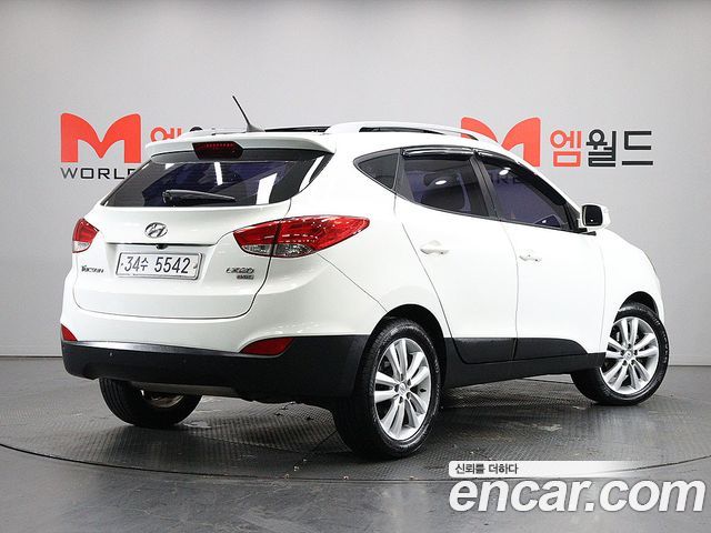 Hyundai Tucson Diesel 2WD LX20 Luxury — пробег 214 000 км — фото 3 из 5