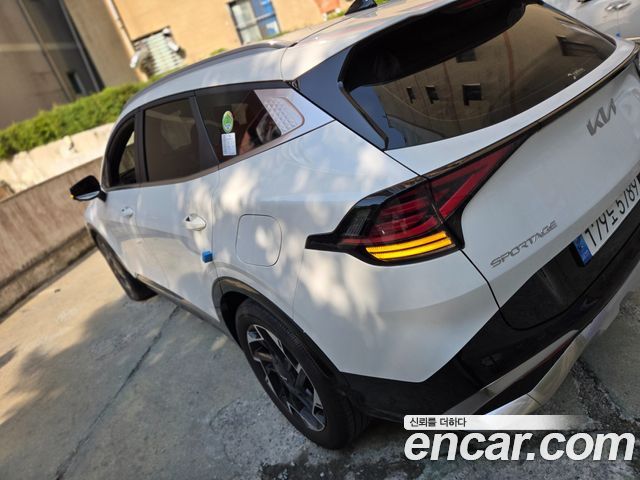 Kia Sportage Gasoline 1.6 Turbo 2WD Signature — пробег 27 841 км — фото 2 из 5