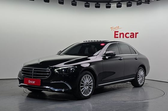 Mercedes-Benz E-Class E220d 4MATIC Exclusive — пробег 54 153 км — фото 1 из 5