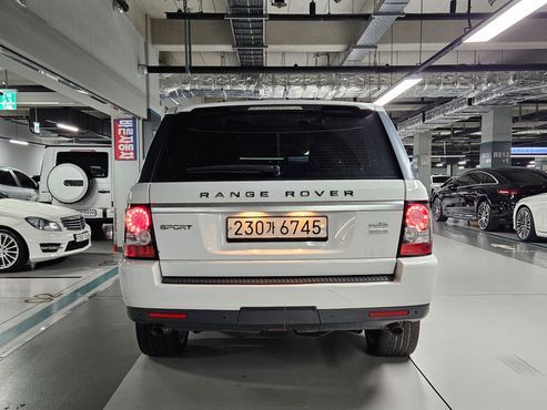 Land Rover Range Rover Sport 3.0 SDV6 — пробег 128 098 км — фото 3 из 5