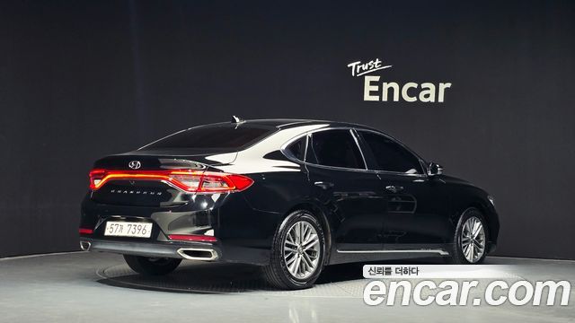 Hyundai Grandeur из Кореи Encar