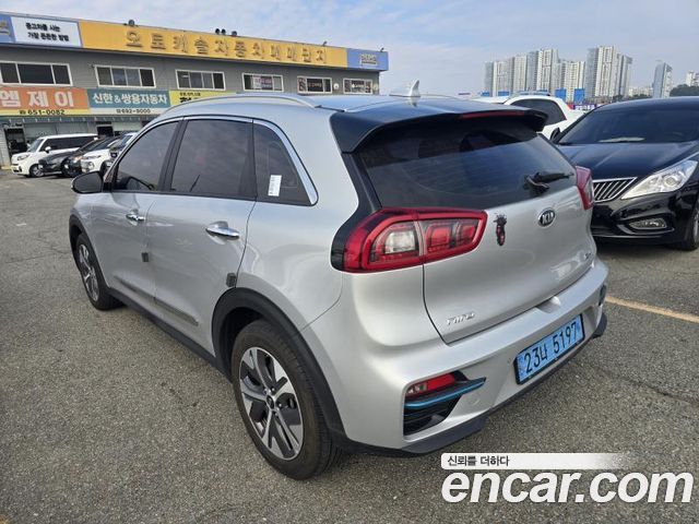 Kia Niro из Кореи Encar