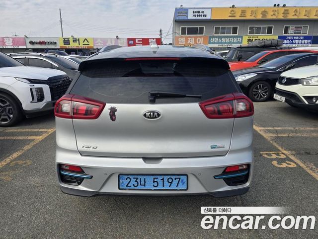 Kia Niro из Кореи Encar
