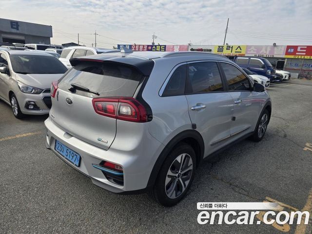 Kia Niro из Кореи Encar