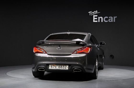 Hyundai Genesis 200 Turbo S — пробег 100 360 км — фото 4 из 5