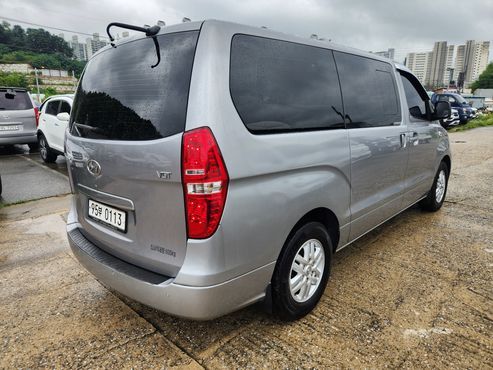 Hyundai Starex 5-Seater VAN Modern — пробег 182 460 км — фото 2 из 5