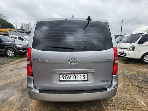 Hyundai Starex 5-Seater VAN Modern — пробег 182 460 км — фото 4 из 5