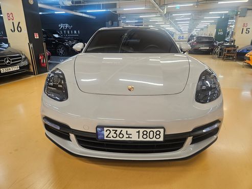 Porsche Panamera 3.0 AWD — пробег 61 889 км — фото 3 из 5